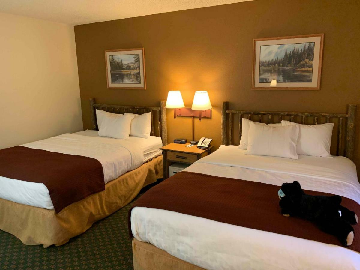 Americinn By Wyndham Коуди Екстериор снимка