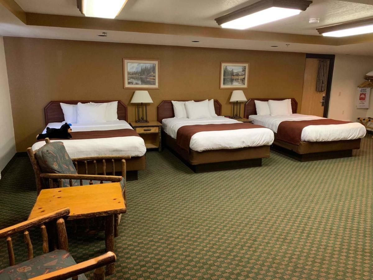 Americinn By Wyndham Коуди Екстериор снимка